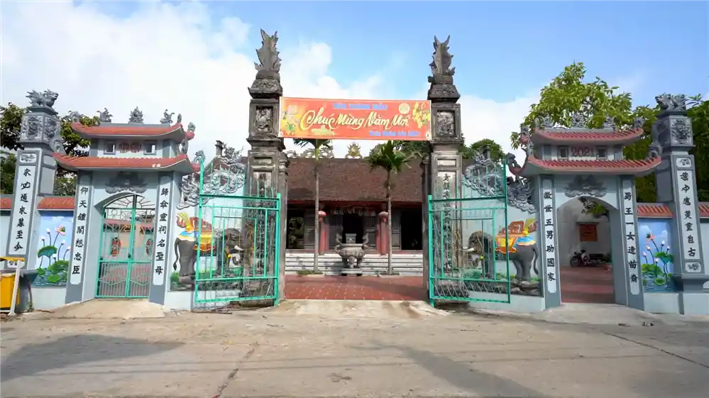 Đền Thánh Mẫu