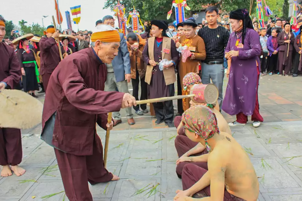 Lễ hội đúc bụt - Một truyền tích đáng tự hào