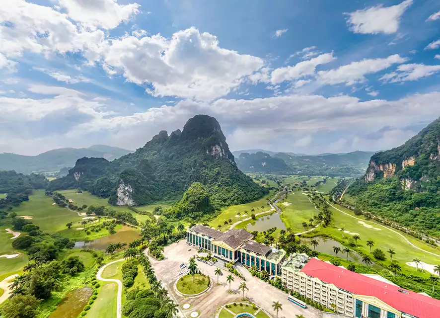 Sân golf Phượng Hoàng